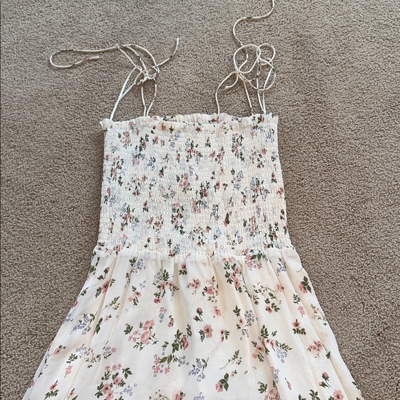 Reformation sable smocked tie shoulder dress - Picture 9 of 11